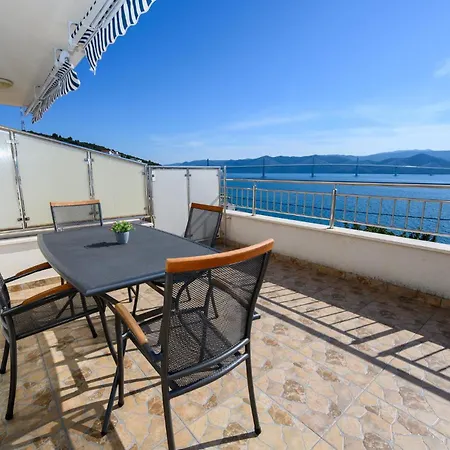 Apartamento Lovely In With Wifi *